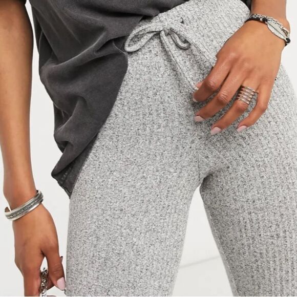 Topshop Ribbed Flare Pants Copper/tan Sz 8 petite NWT - Picture 6 of 9